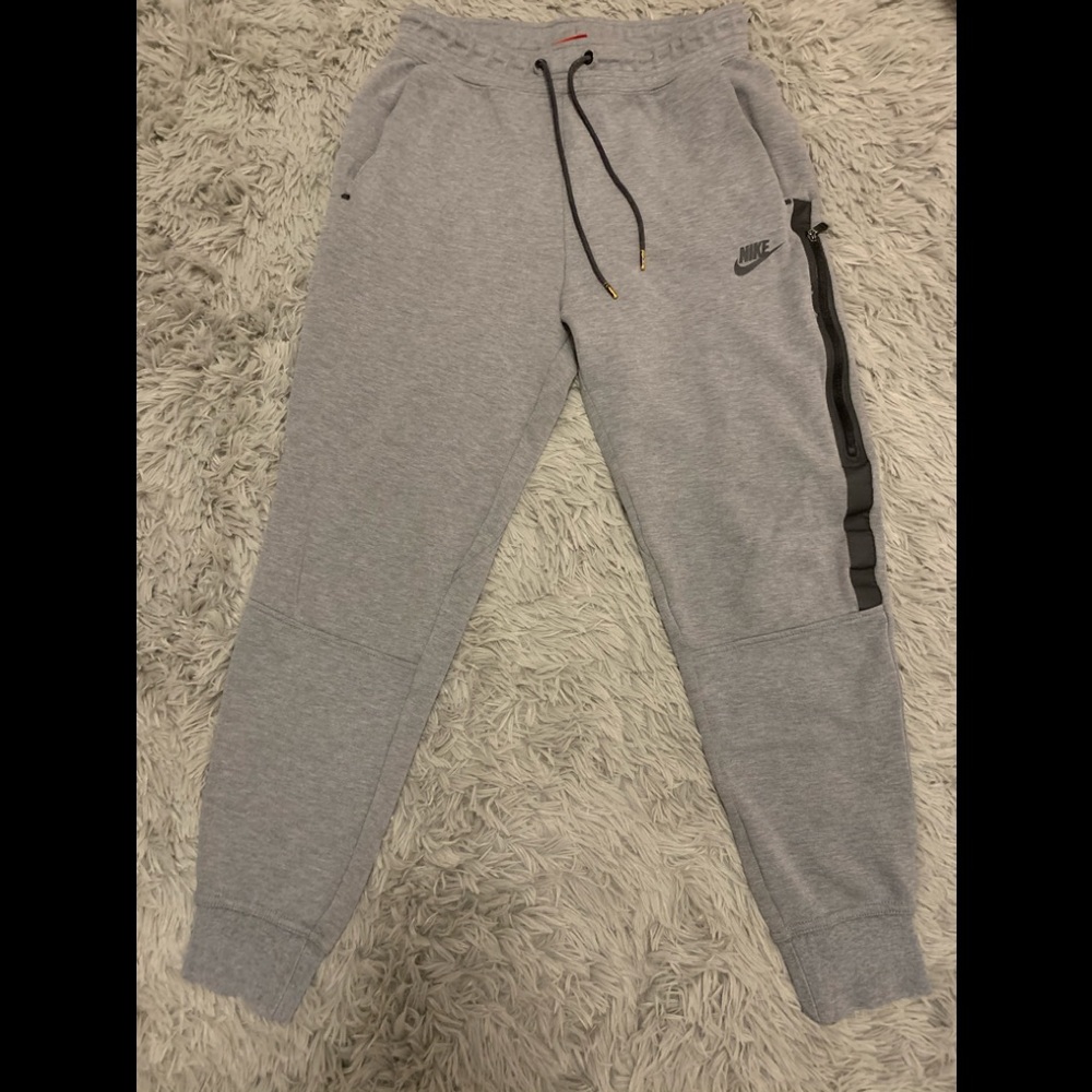 Nike Sportswear Tech Fleece Pants Grey